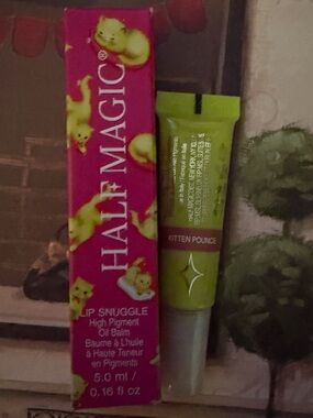HALF MAGIC Lip Snuggle Lip Balm - Kitten Pounce (Green Packaging)